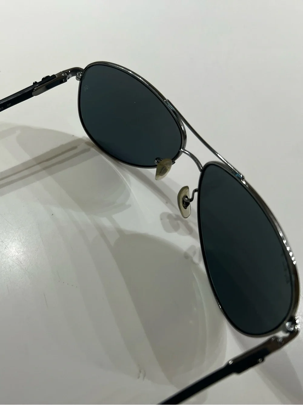 RAY-BAN AVIATOR MIRROR SUNGLASSES. GUNMETAL FRAME CUSTOM FIBRE LIKE NEW